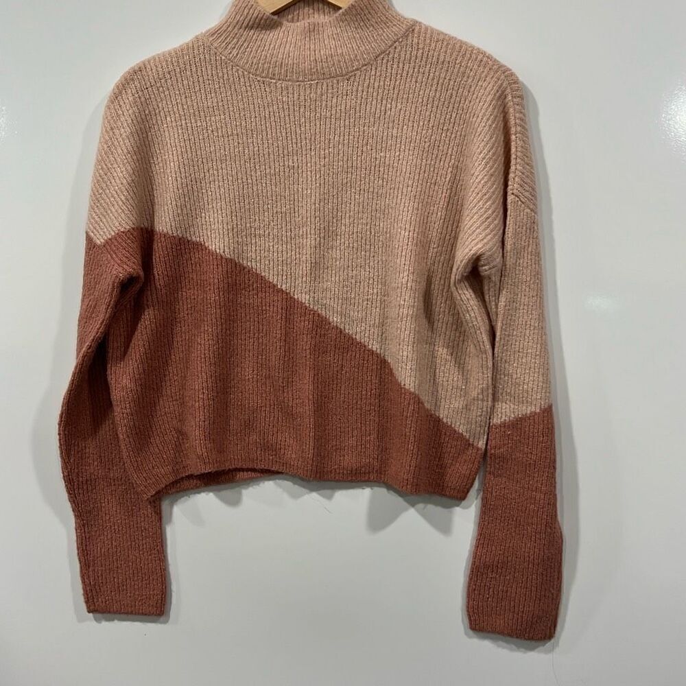 Planet gold color block pink soft crop sweater